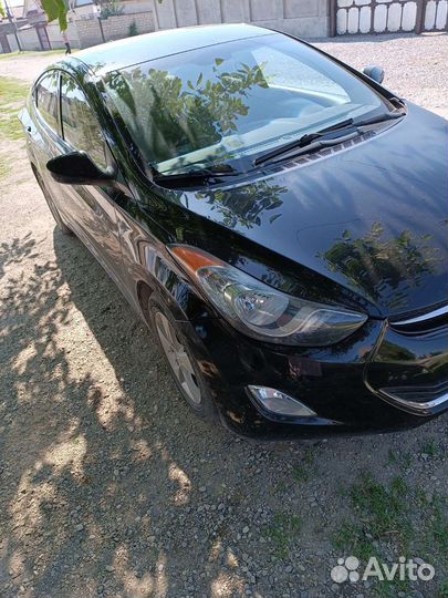 Двери на Hyundai Elantra