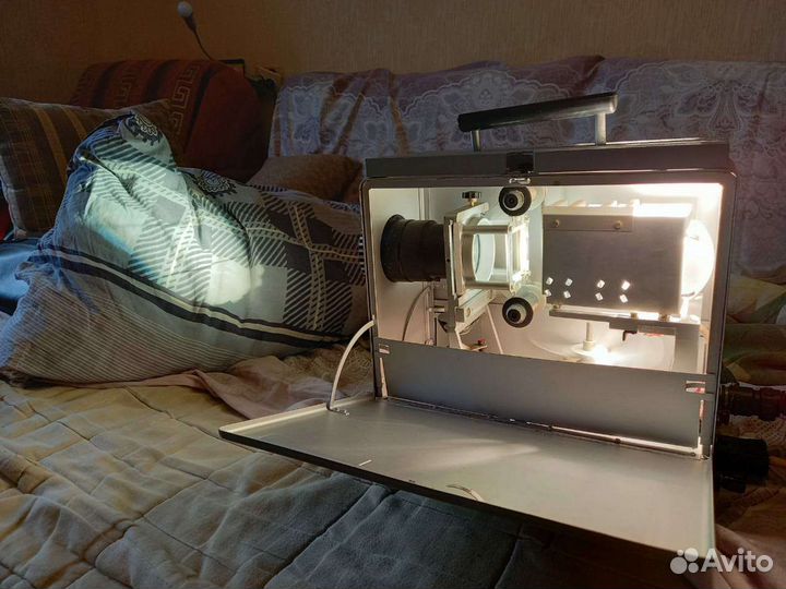 Проектор для диафильмов лети-60М