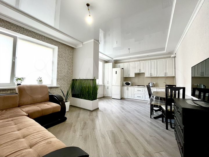 3-к. квартира, 84 м², 13/18 эт.