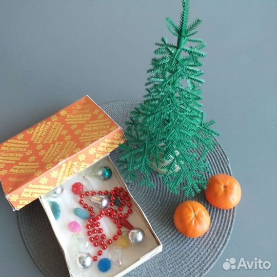 Ёлочка малютка с игрушками СССР