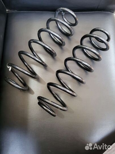 Задние поужины Skoda Шкода Octavia A7