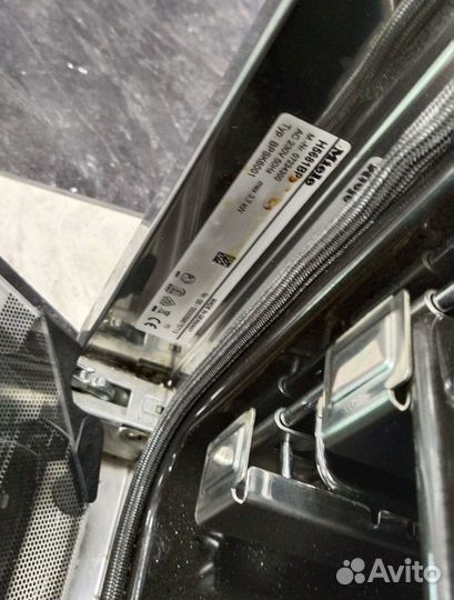 Дверь в сборе от дш Miele H 5681 BP