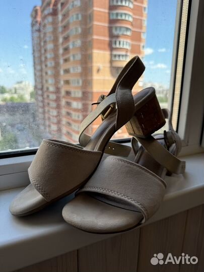 Босоножки женские 40 размер