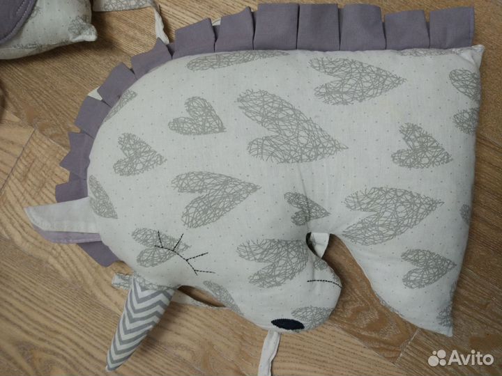 Бортики для детской кроватки