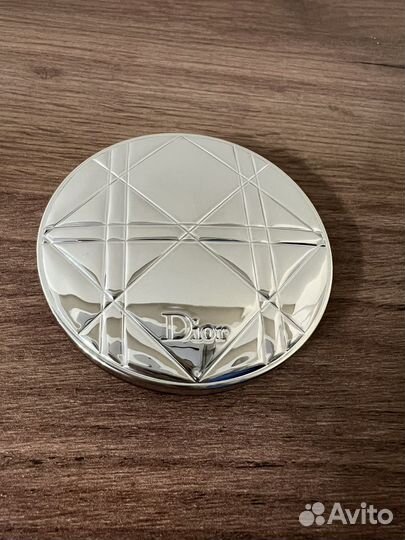 Dior хайлайтер