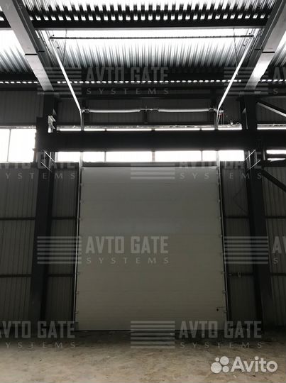 Ворота промышленные секционные