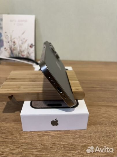 iPhone 15 Pro, 256 ГБ