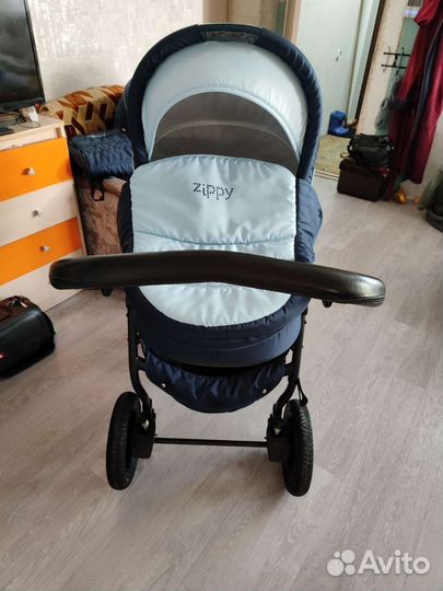 Коляска zippy sport 2 в 1 в хорошем состоянии