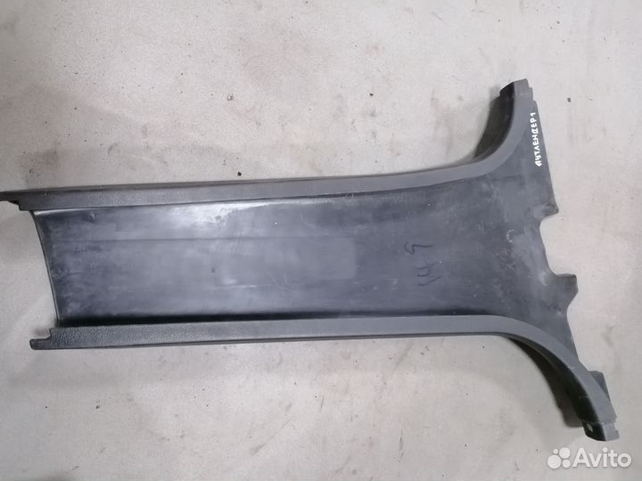 Обшивка стойки левая Mitsubishi Outlander (CU)