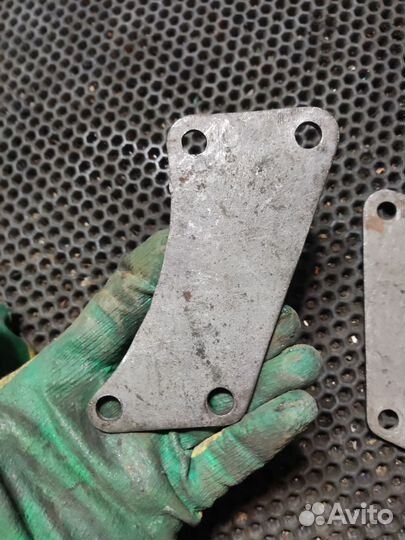 Пластина крепления двигателя Иж 350