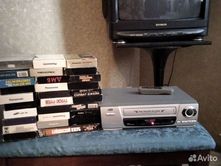 Видеомагнитофон GVC Япония. 30 кассет.Телевизор