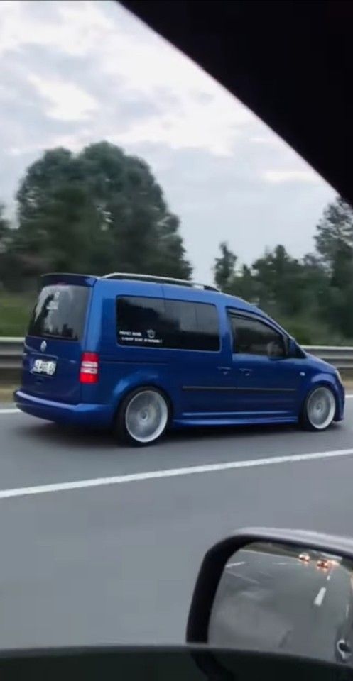 Volkswagen Caddy: фото владельца