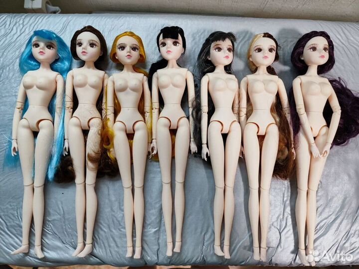 Много разных кукол