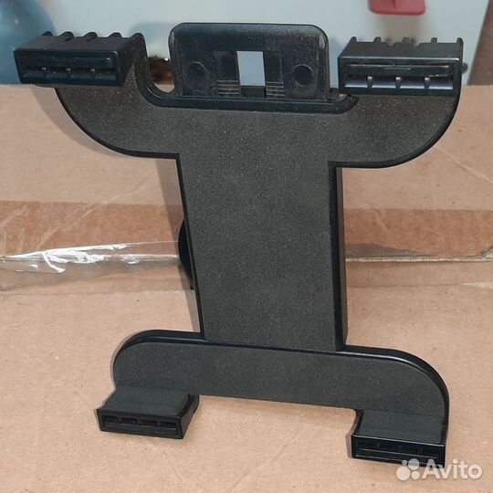 Автодержатель планшета на лобовое стекло