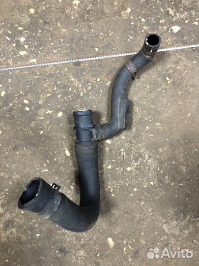 Патрубок шланг Volkswagen Passat B6