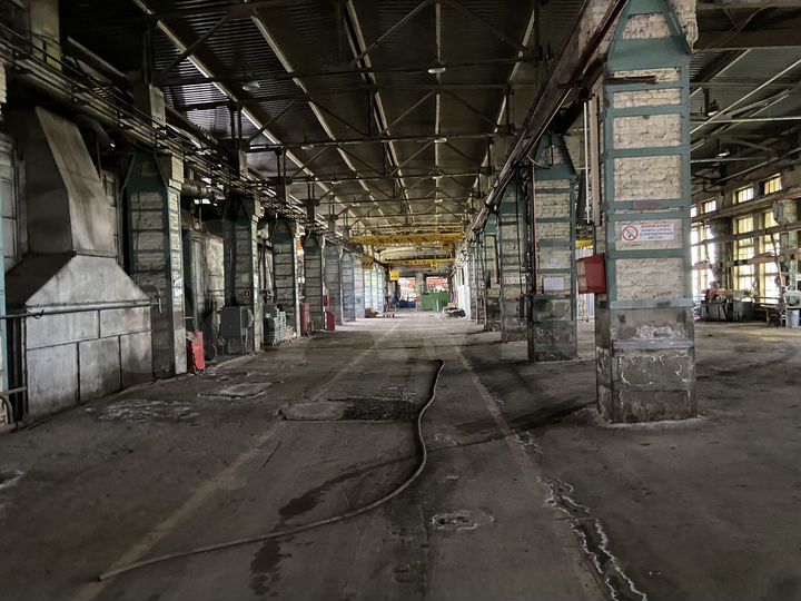 Свободного назначения, 12000 м²