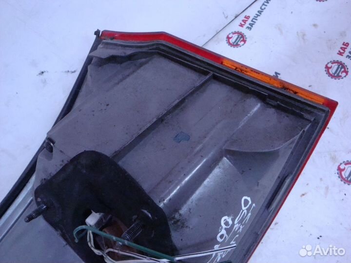 Фонарь задний правый Lexus IS 250