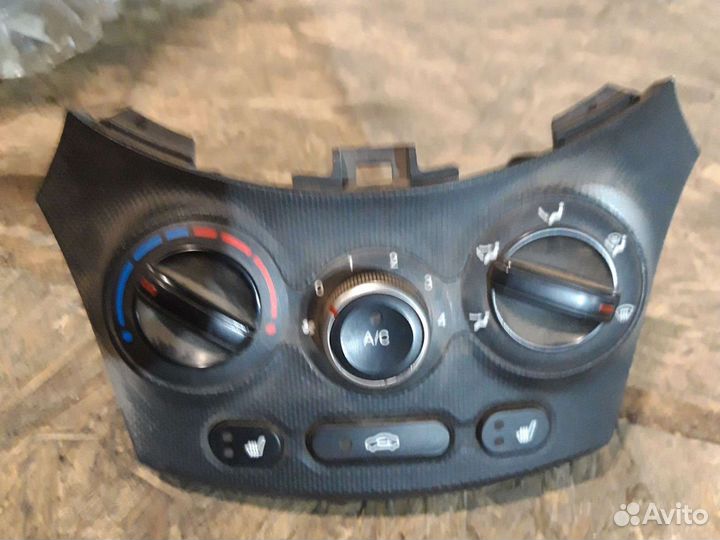 Блок управления печкой Hyundai solaris1