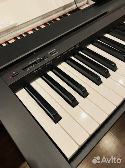 Цифровое Пианино Yamaha P45 + Стойка