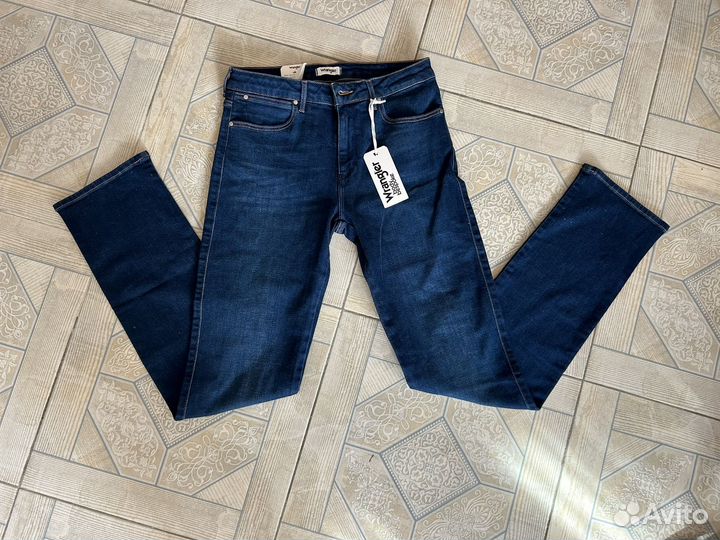 Джинсы wrangler