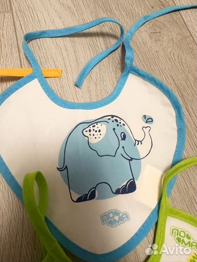 Нагрудник для кормления