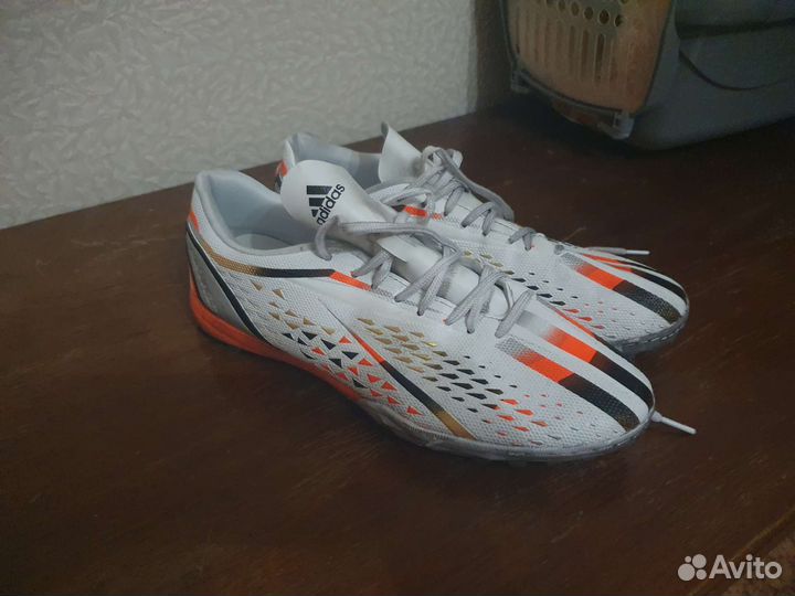 Бутсы футбольные сороконожки 43