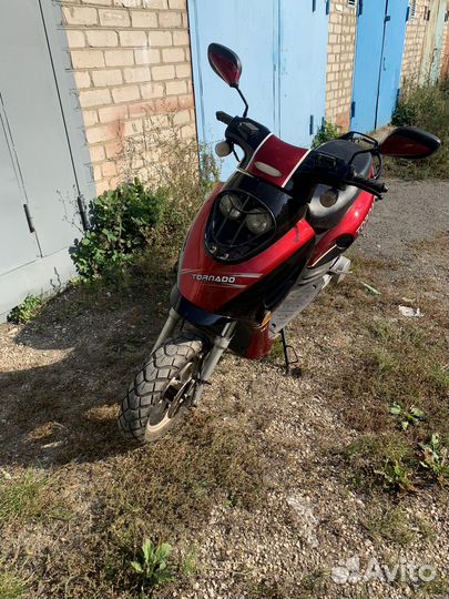 Скутер 150 кубов