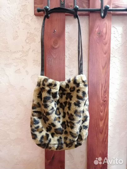Сумка меховая leopard