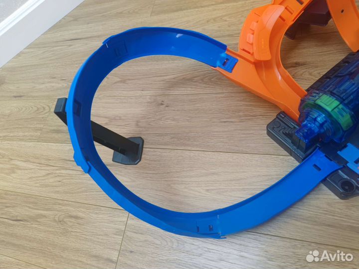 Гоночный трек hot wheels оригинал