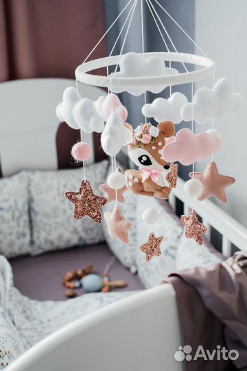 Бортики в кроватку, одеяло, конверт и бант