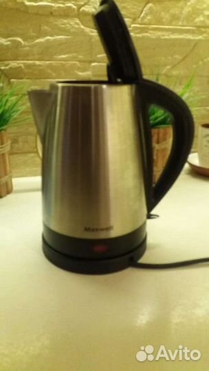 Чайник эл. Бу,хорошо работает не шумный