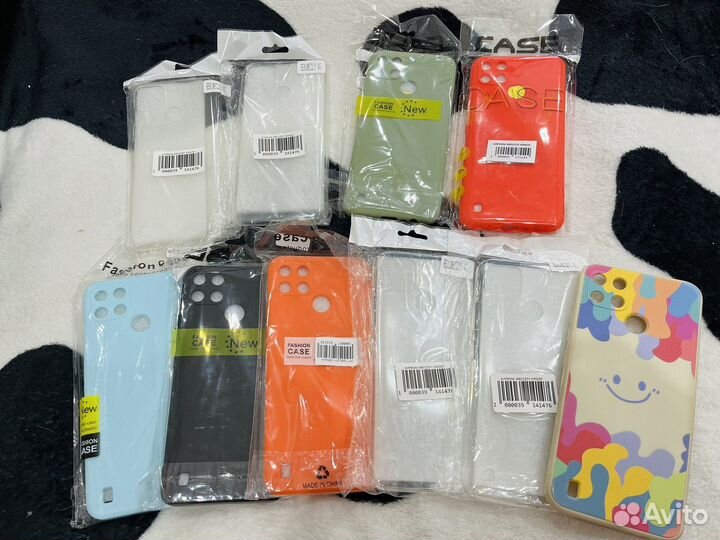 Чехлы новые на Realme C21Y