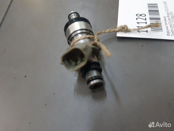 Форсунка топливная Toyota Land Cruiser Prado