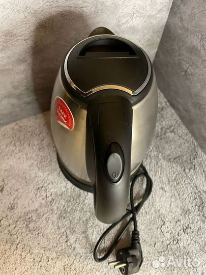 Чайник электрический scarlett