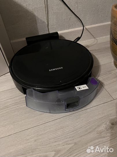 Робот пылесос samsung