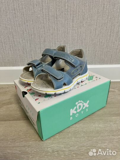 Сандалии для мальчика 24, 26