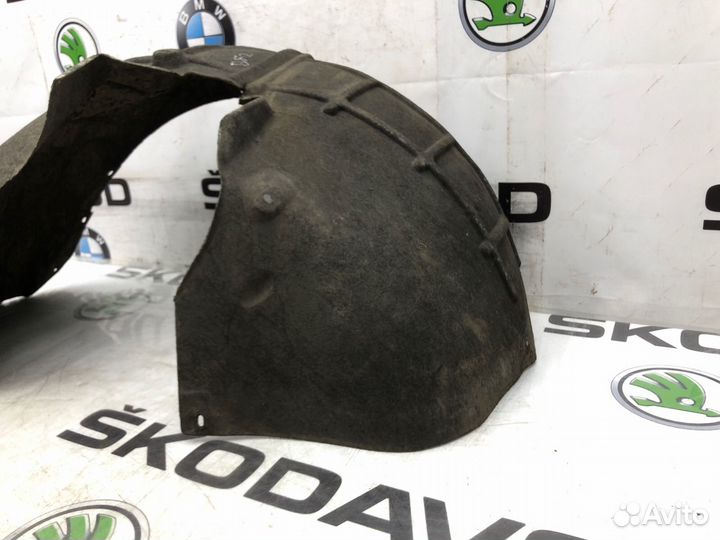 Подкрылок передний левый Skoda Octavia Rs A5 (1Z)