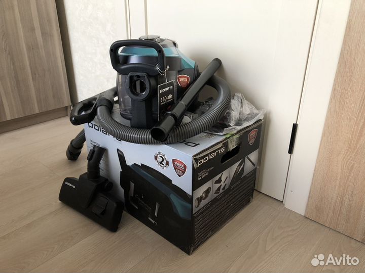 Пылесос Polaris PVC 2004RI