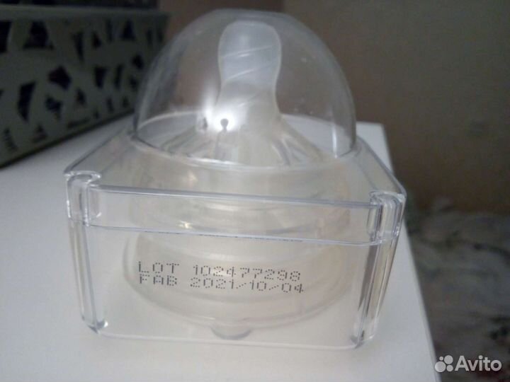 Соски для бутылочек avent natural 3мес+