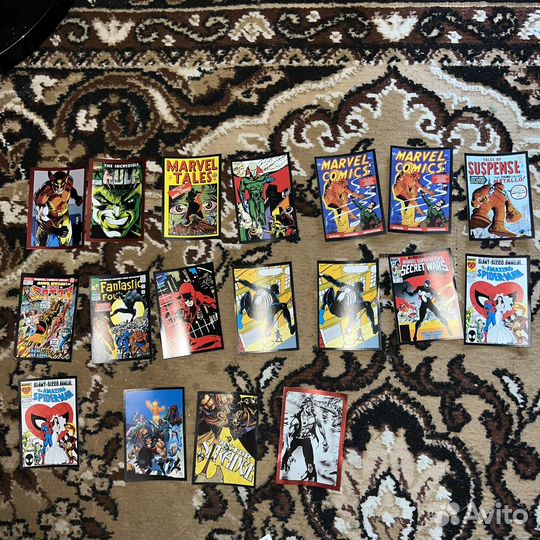 Наклейка marvel 80 years, марвел