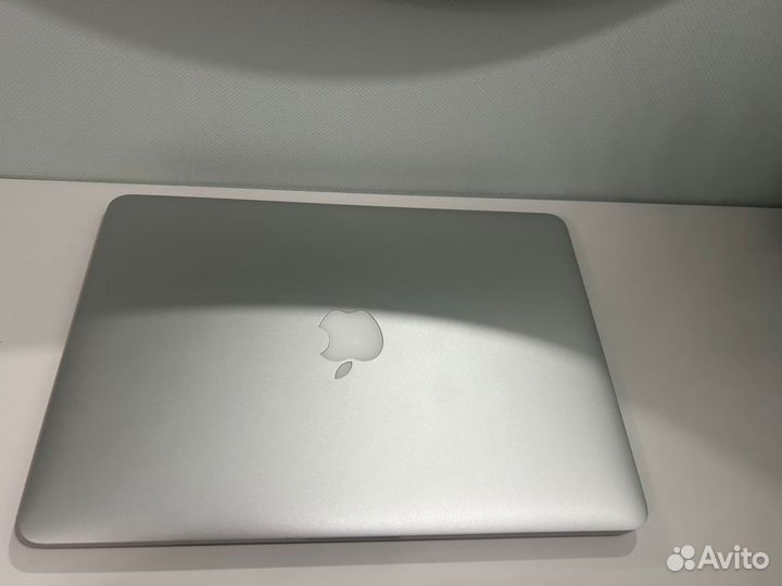 Apple MacBook Pro