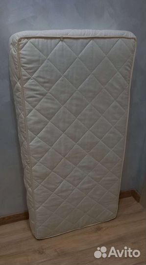 Постельные принадлежности в детскую кроватку