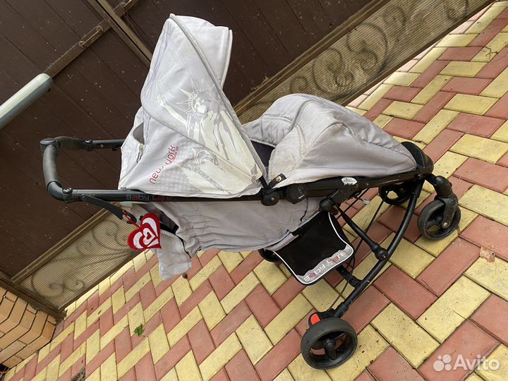 Прогулочная коляска baby care new york
