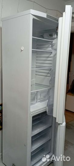 Холодильник hotpoint ariston бу