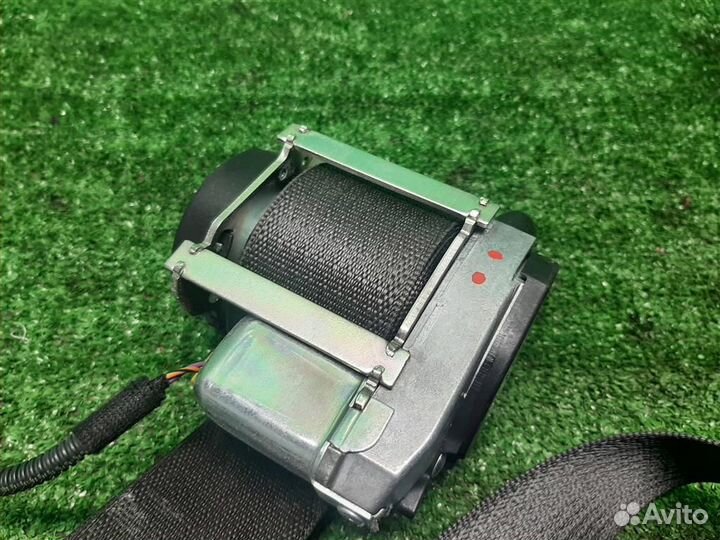 Ремень безопасности передний правый Opel Zafira C