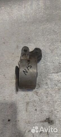 Подушка двигателя Ниссан Альмера n15