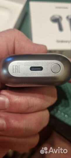 Samsung Galaxy Buds 3 silver