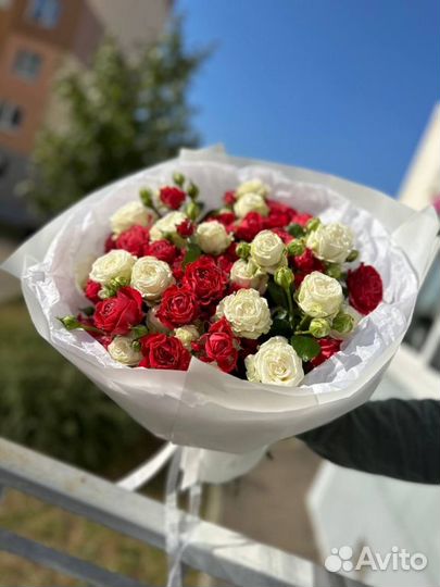 Цветы букеты с доставкой роза101 3175 51