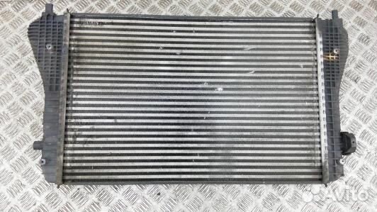 Радиатор интеркуллера volkswagen passat B6 (6BN21K