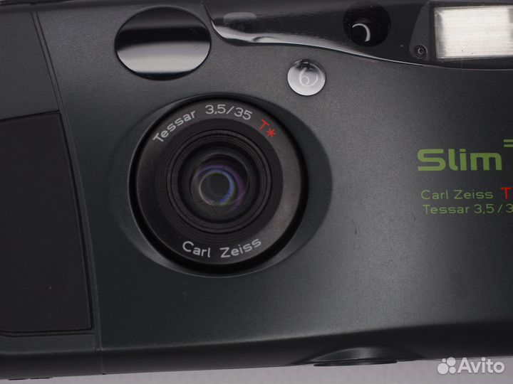 Пленочный фотоаппарат Yashica T4 Kyocera Slim T